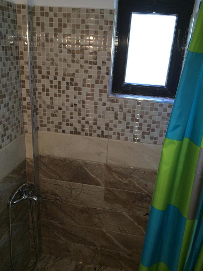 Avra Beach Apartments Лефкими Екстериор снимка
