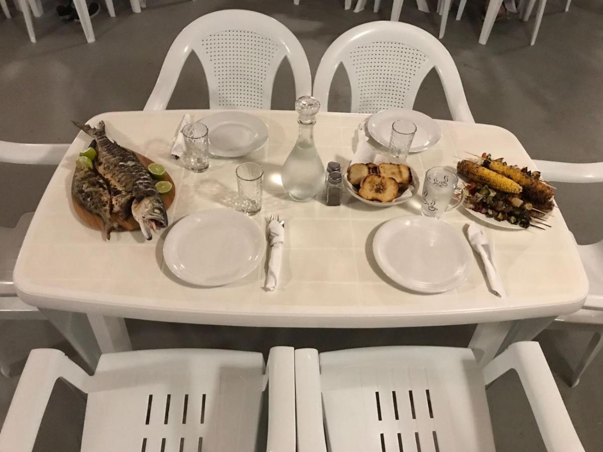 Avra Beach Apartments Лефкими Екстериор снимка